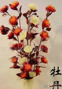批發(fā)干花的專(zhuān)業(yè)指南 牡丹、玫瑰與金達(dá)萊的魅力